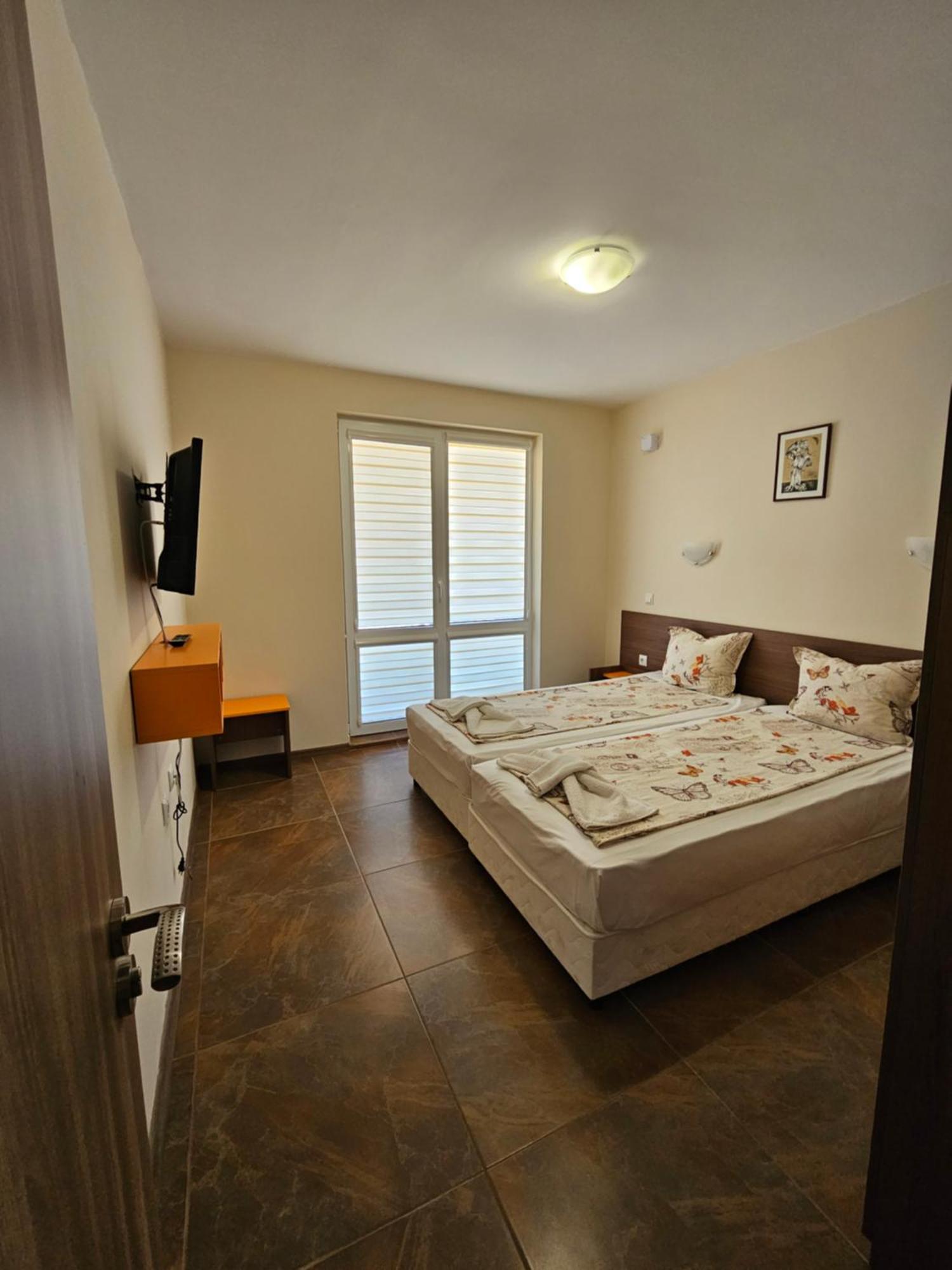 Апартаменти Кастро/Castro Apartments Zarewo Exterior foto