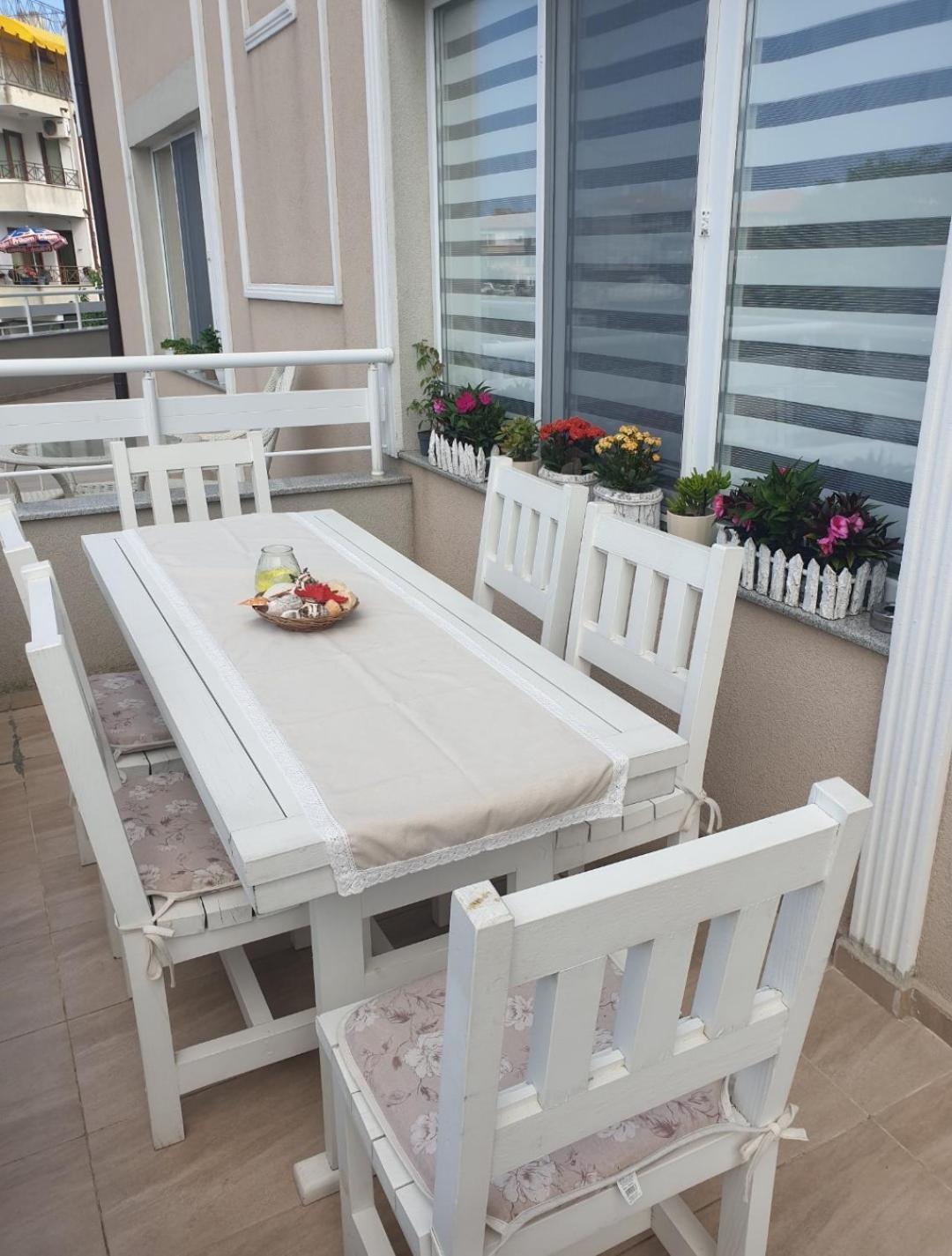 Апартаменти Кастро/Castro Apartments Zarewo Exterior foto