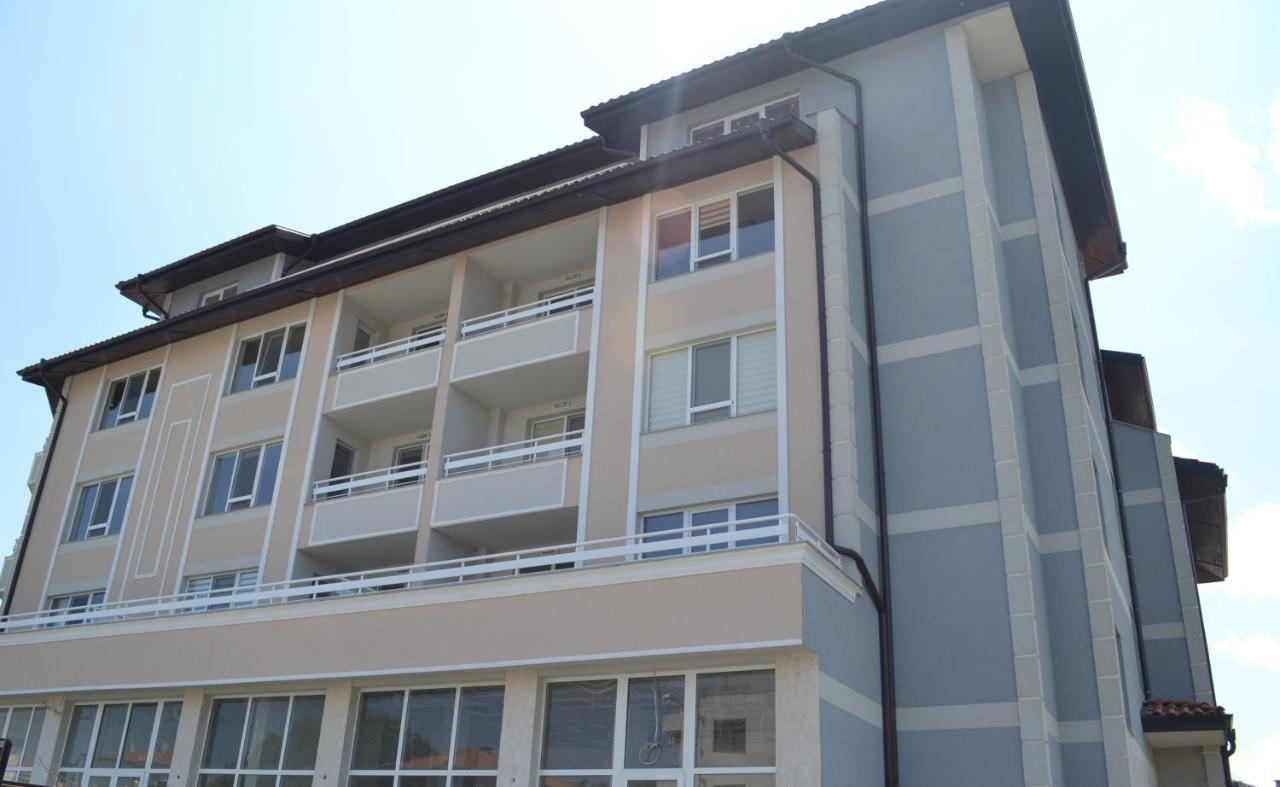 Апартаменти Кастро/Castro Apartments Zarewo Exterior foto